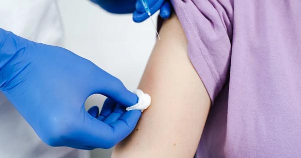 Needle Phobia and Fainting Needle Phobia and Fainting