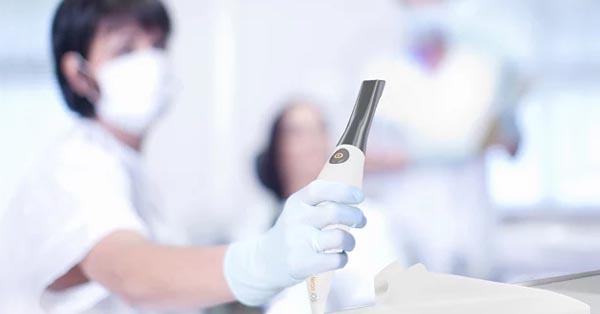 New intraoral scanner challenges the dental market in 2017 – Heron™ IOS New intraoral scanner challenges the dental market in 2017 – Heron™ IOS